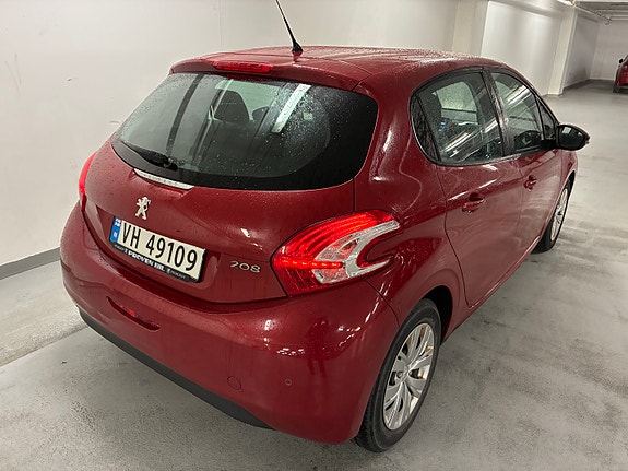 Peugeot 208 6 of 30