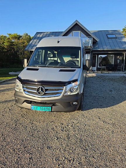 Mercedes-Benz Sprinter 316 2 of 16