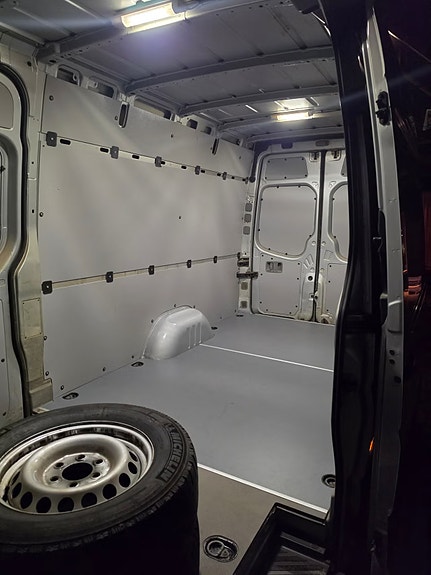 Mercedes-Benz Sprinter 316 16 of 16