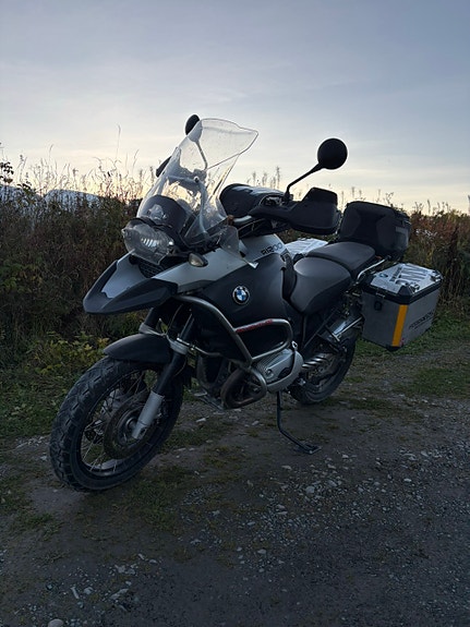 BMW R 1200 GS Adventure 2 of 4