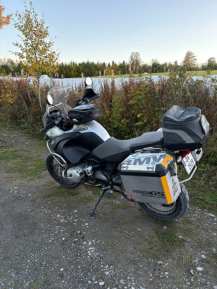 BMW R 1200 GS Adventure 3 of 4