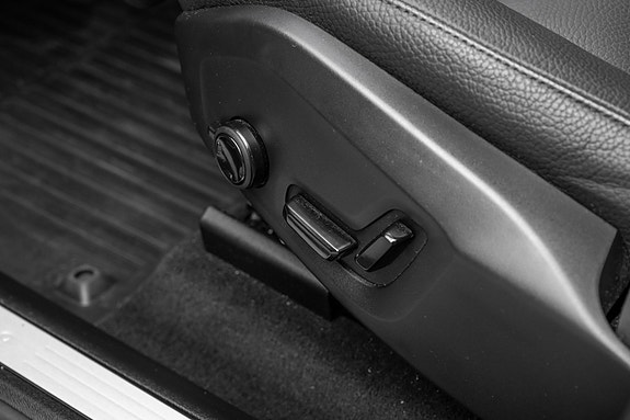 Volvo XC60 23 of 26