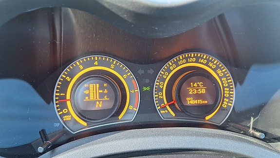 Toyota Auris 7 of 8