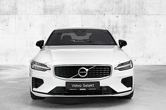 Volvo S60 3 of 28