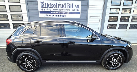 Mercedes-Benz EQA250 2 of 23