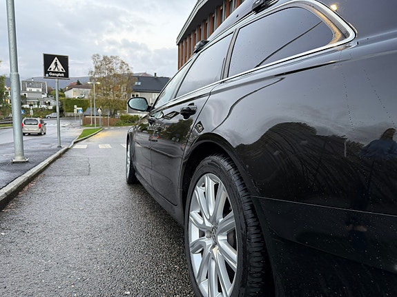 Audi A6 8 of 30