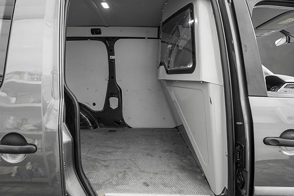 Volkswagen Caddy Maxi 19 of 20