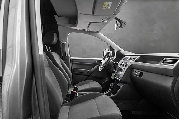Volkswagen Caddy Maxi 20 of 20