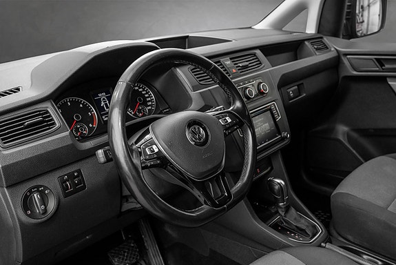 Volkswagen Caddy Maxi 16 of 20
