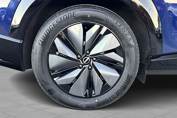 Nissan Ariya 9 of 21