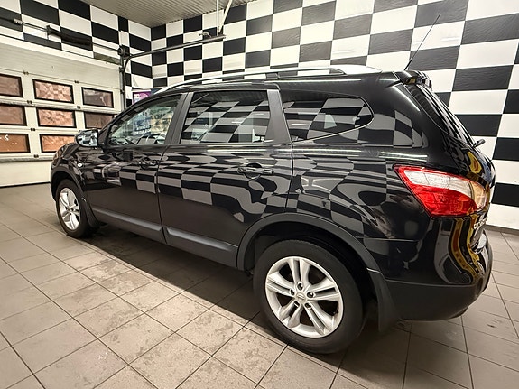 Nissan Qashqai+2 11 of 30