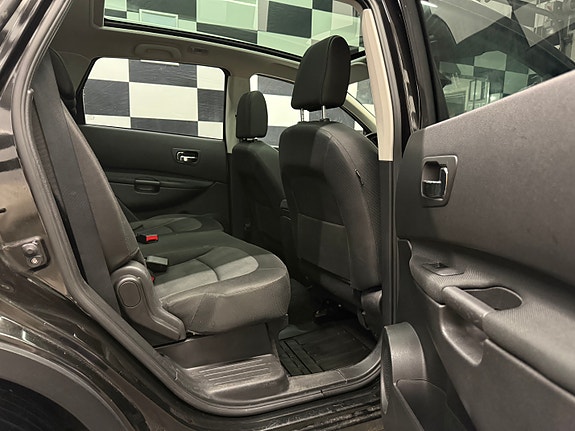 Nissan Qashqai+2 22 of 30