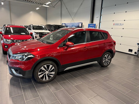 Suzuki SX4 S-Cross 2 of 8