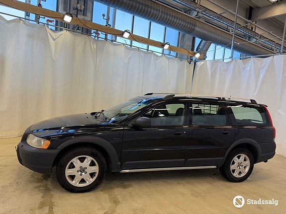 Volvo XC70 8 of 10