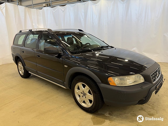 Volvo XC70 3 of 10