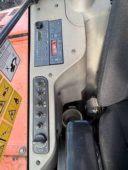 Hitachi ZX85US BLC-3 10 of 12