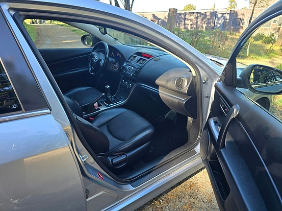 Mazda 6 11 of 16
