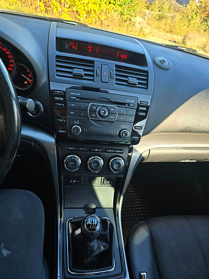 Mazda 6 14 of 16
