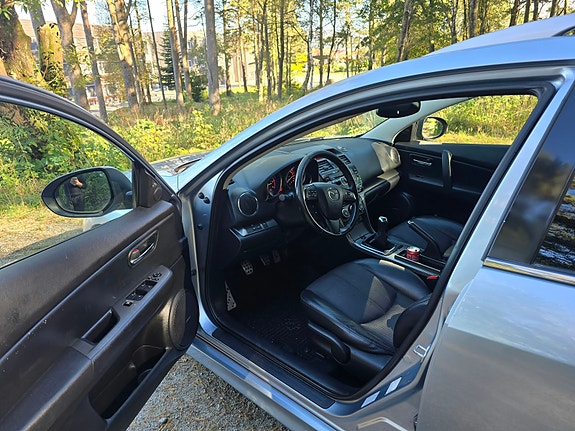 Mazda 6 9 of 16