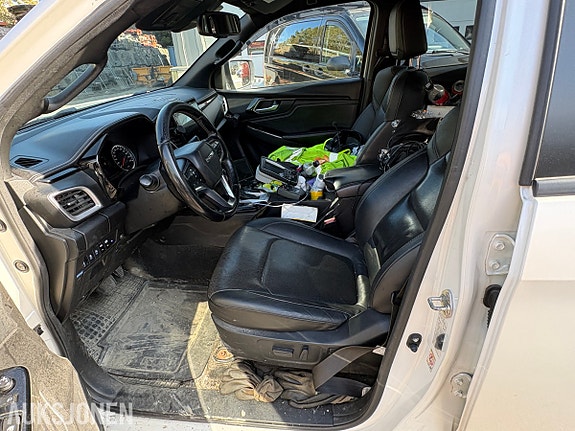 Isuzu D-max 8 of 30
