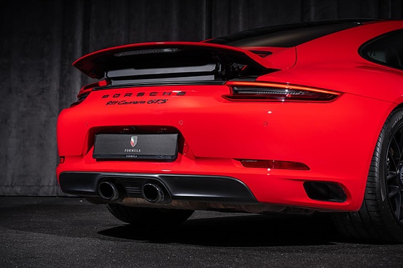 Porsche 911 6 of 30