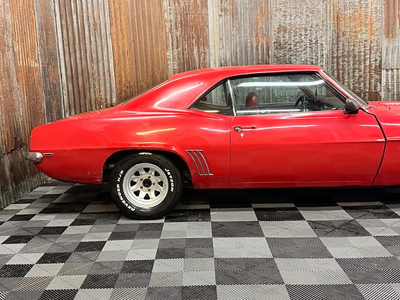 Chevrolet Camaro 5 of 30