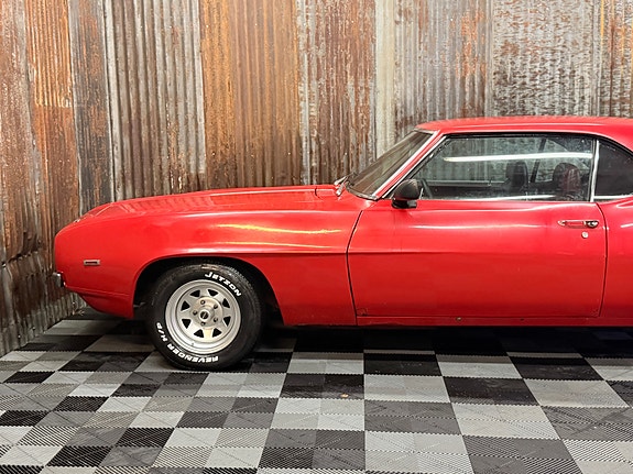 Chevrolet Camaro 17 of 30