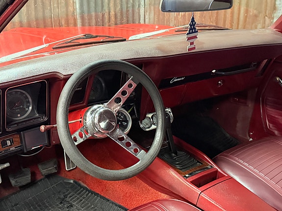 Chevrolet Camaro 27 of 30