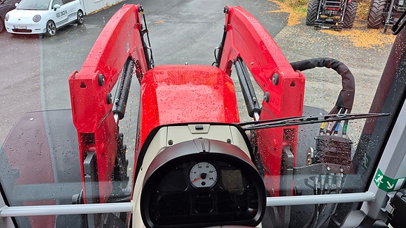 Massey Ferguson 7 S 210 EX 9 of 12