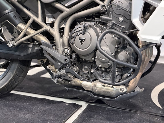Triumph Tiger 800 XRx LOW // Fullt veskesett 7 of 25