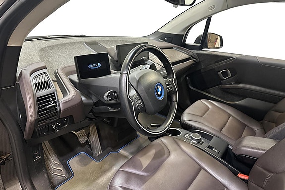 BMW i3 9 of 18