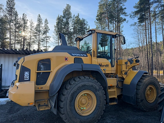 Volvo L120H 4 of 18