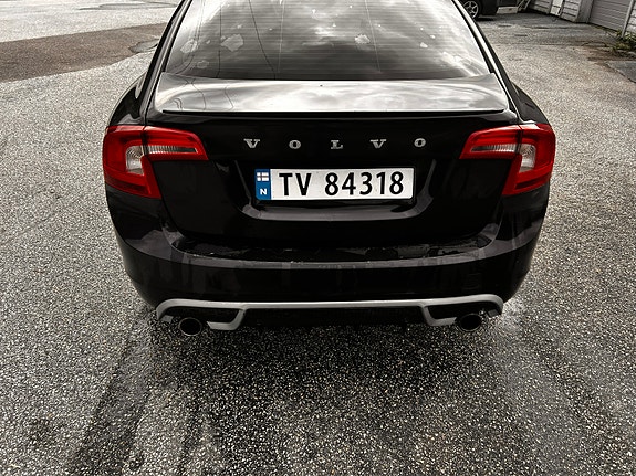 Volvo S60 4 of 14