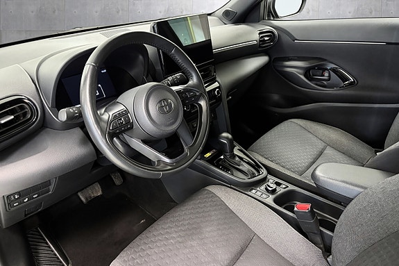 Toyota Yaris Cross 9 of 27