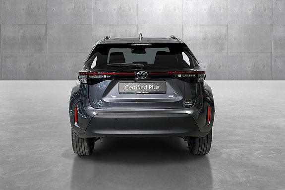 Toyota Yaris Cross 3 of 27