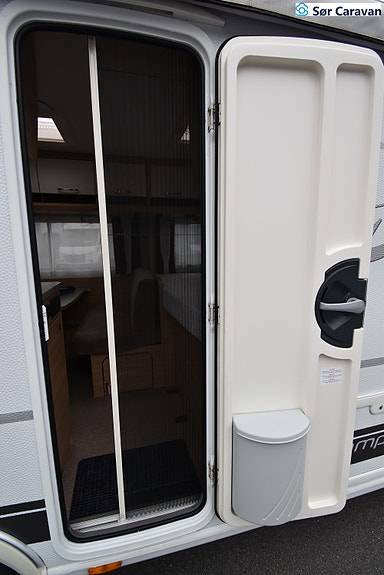 Dethleffs 500 QSK Camper. Køyeseng 9 of 24