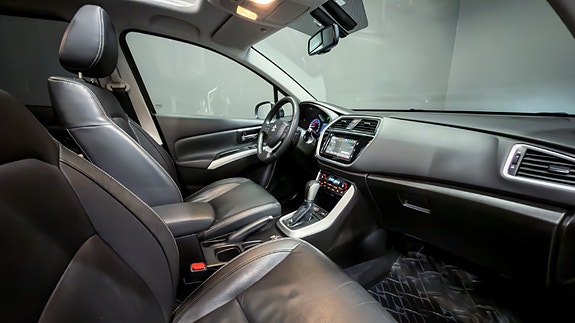 Suzuki SX4 S-Cross 27 of 30