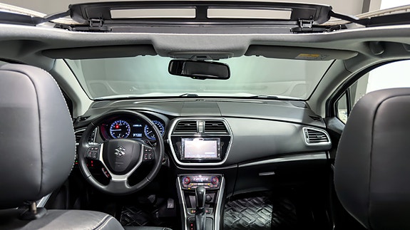 Suzuki SX4 S-Cross 24 of 30