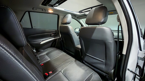 Suzuki SX4 S-Cross 25 of 30