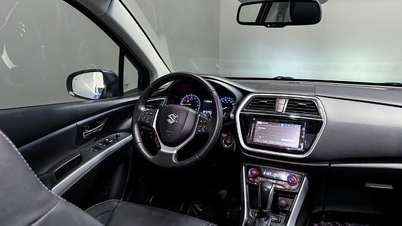 Suzuki SX4 S-Cross 26 of 30