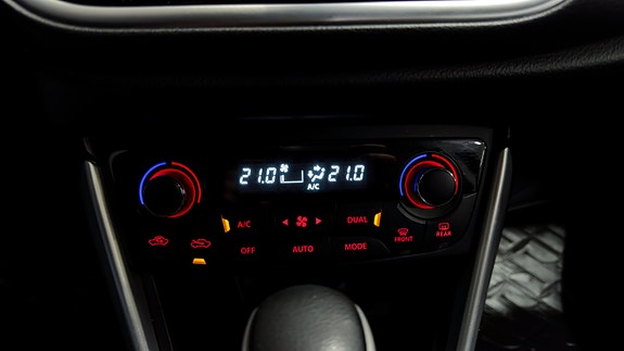 Suzuki SX4 S-Cross 22 of 30