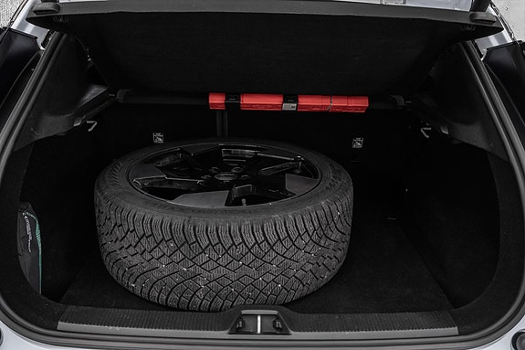 Volvo EX30 18 of 23