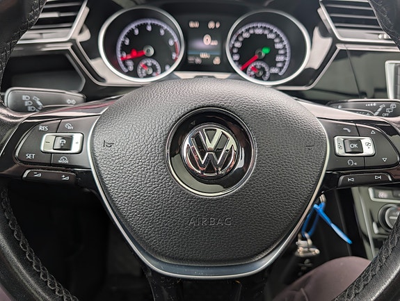Volkswagen Touran 25 of 30