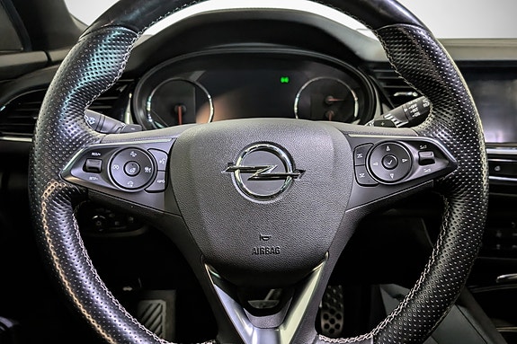 Opel Insignia 14 of 24