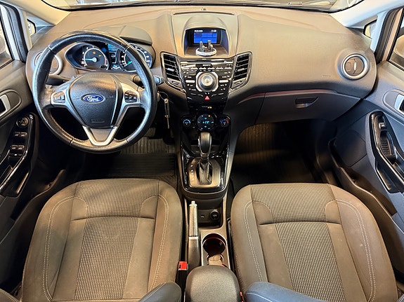 Ford Fiesta 17 of 26