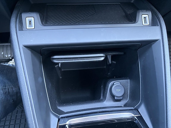 Citroen E-C4 25 of 30