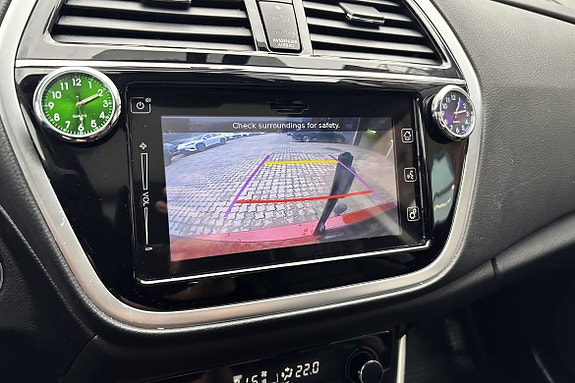 Suzuki SX4 S-Cross 16 of 19