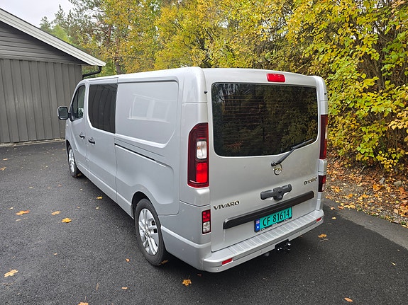 Opel Vivaro 4 of 15