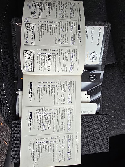 Opel Vivaro 14 of 15