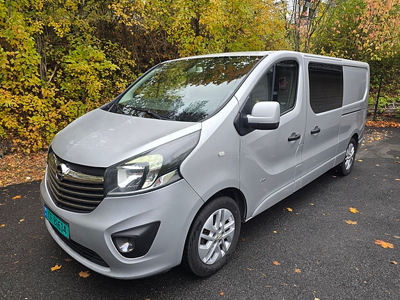 Opel Vivaro 2 of 15